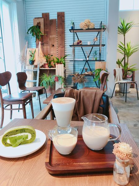 桃園✿綠沐恬拾 Café & Pâtisserie✿尋尋覓覓住宅區才找到的氣質小店 ! 推薦紅心芭樂千層~