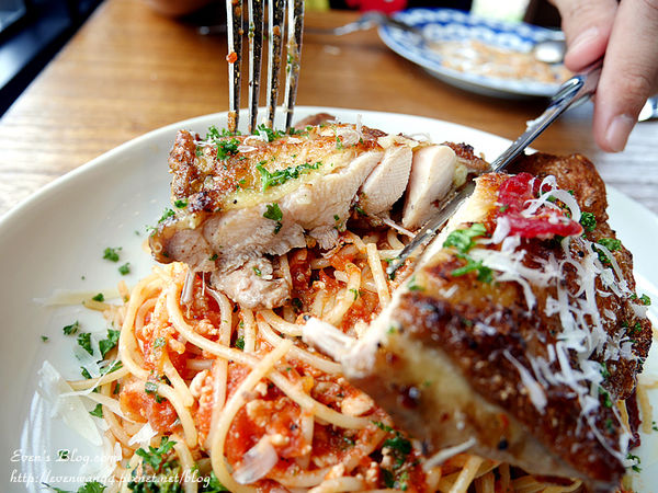 P1050453_副本.jpg P1050453_副本.jpg