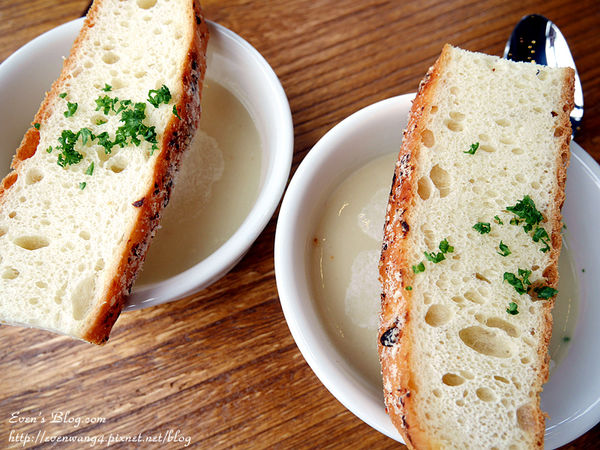 P1050421_副本.jpg P1050421_副本.jpg