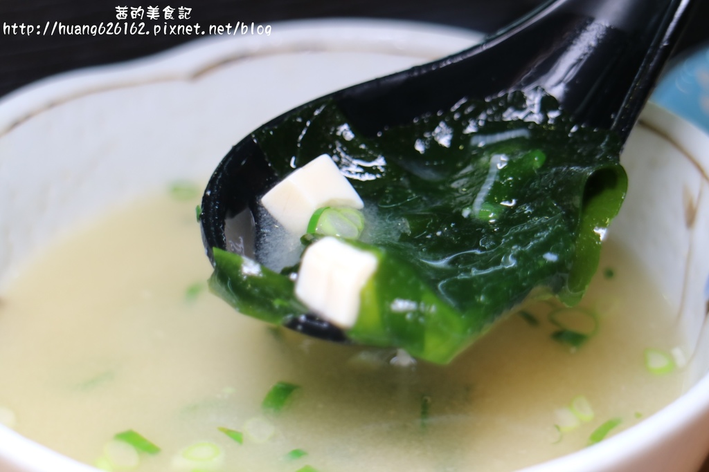 IMG_9720.JPG IMG_9720.JPG