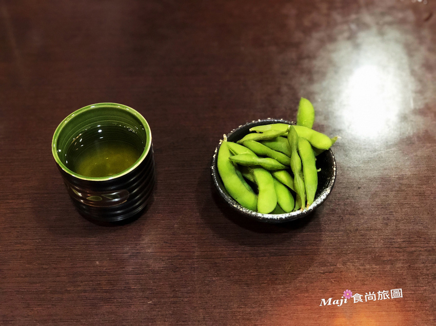 /tmp/phpikt23c /tmp/phpikt23c