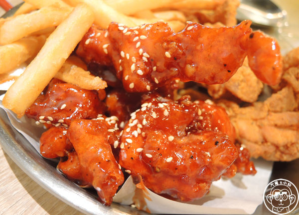 瑪妮年糕鍋：呷飽祙【新北板橋･瑪妮年糕鍋】道地韓國料理來這吃