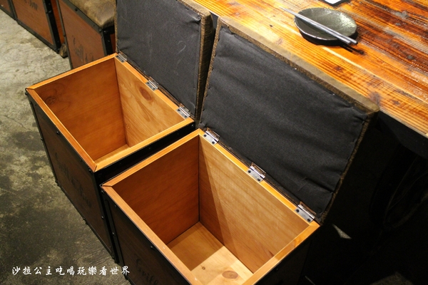 吽燒肉 Grill&Bar(市民店)：台北東區燒烤『吽Home燒肉-市民店』市民大道/捷運忠孝復興站/宵夜/戰斧魚下巴