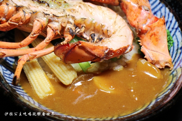 極幻燒肉弁当:板橋丼飯/滿出來的活龍蝦丼飯『極幻 燒肉弁当』平價美食/炙燒雞腿排/外送便當/茶水/味噌湯無限供應