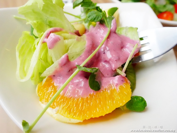 心玩義 手作餐館:【蘆洲美食】心玩義 手作餐館 堅持以天然調味、品嚐食材最原始的美味 免服務費/免費WIFI/不限時/全天候供餐/下午茶/聚餐/包場