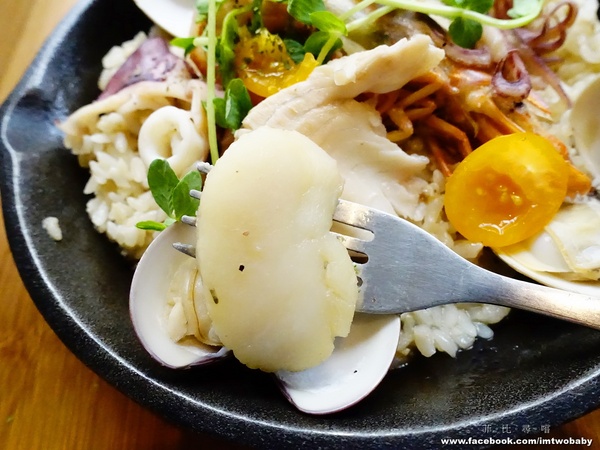 心玩義 手作餐館:【蘆洲美食】心玩義 手作餐館 堅持以天然調味、品嚐食材最原始的美味 免服務費/免費WIFI/不限時/全天候供餐/下午茶/聚餐/包場