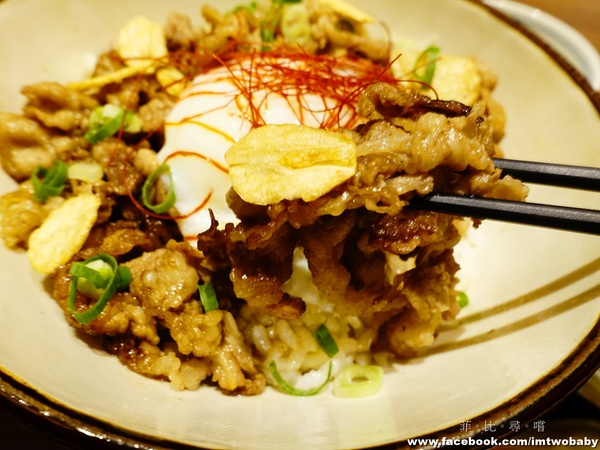 MACCHA HOUSE 抺茶館(ATT4FUN 信義館)： 【捷運美食】Maccha House 信義抹茶館 來自日本京都正統抹茶商品 鹹食、甜點豐富餐點總能滿足抹茶控的你~~