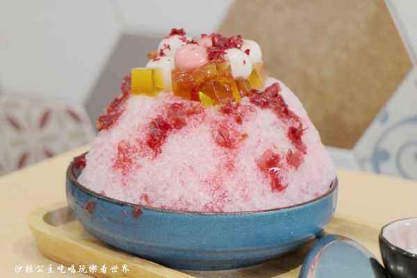 金雞母Jingimoo・甜品：東門冰品『金雞母Jingimoo・甜品』東門市場/捷運東門站/阿里山檸檬愛玉