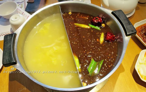 灑椒:夏天就是要吃鍋!!! ..灑 椒/愛評體驗團