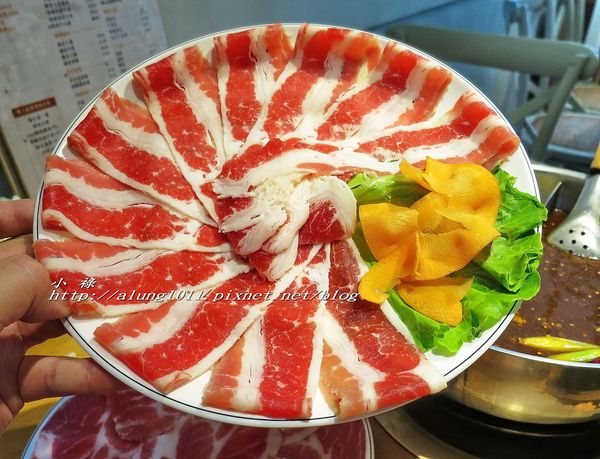 灑椒:夏天就是要吃鍋!!! ..灑 椒/愛評體驗團