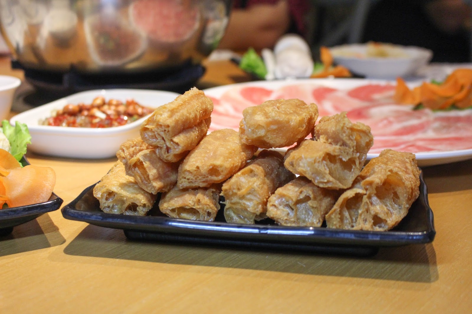 [高雄美食]質感好的灑椒麻辣鴛鴦火鍋~左營巨蛋裕誠路餐廳~體驗團