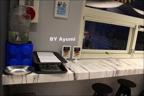 公主樂糕殿：［食記］好吃又好玩！【公主樂糕殿】－樂高主題餐廳、餐點精緻又好吃～超推薦大小朋友一起來玩來享受美食！！！