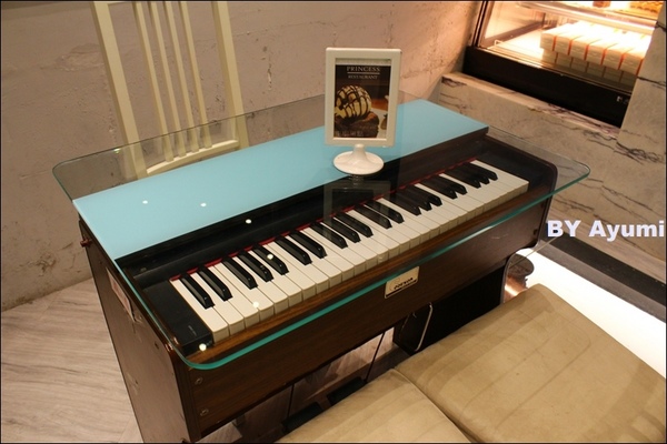 公主樂糕殿：［食記］好吃又好玩！【公主樂糕殿】－樂高主題餐廳、餐點精緻又好吃～超推薦大小朋友一起來玩來享受美食！！！