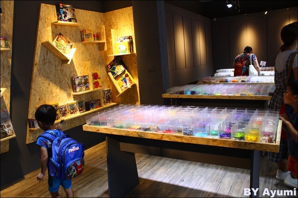 公主樂糕殿：［食記］好吃又好玩！【公主樂糕殿】－樂高主題餐廳、餐點精緻又好吃～超推薦大小朋友一起來玩來享受美食！！！