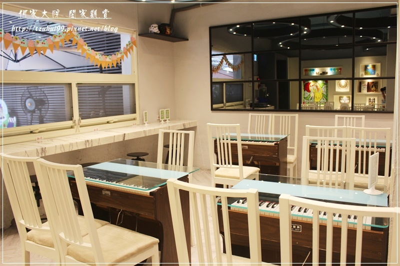 土城公主樂糕殿親子&樂高主題餐廳 13.JPG