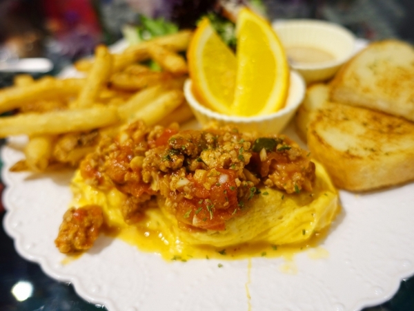 公主樂糕殿：全台最大樂高店！公主樂糕殿樂高親子主題餐廳 讓你一邊欣賞樂高作品一邊享用美食的樂高天堂 趕快來挖寶吧！(文末抽獎)