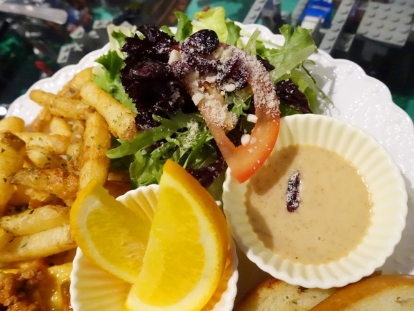 公主樂糕殿：全台最大樂高店！公主樂糕殿樂高親子主題餐廳 讓你一邊欣賞樂高作品一邊享用美食的樂高天堂 趕快來挖寶吧！(文末抽獎)