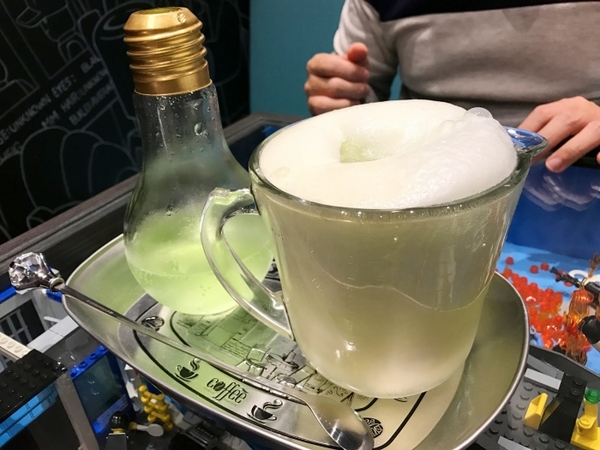 公主樂糕殿：全台最大樂高店！公主樂糕殿樂高親子主題餐廳 讓你一邊欣賞樂高作品一邊享用美食的樂高天堂 趕快來挖寶吧！(文末抽獎)