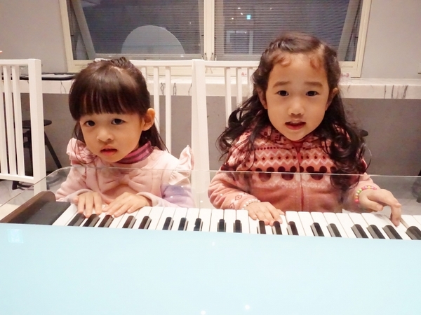 公主樂糕殿：全台最大樂高店！公主樂糕殿樂高親子主題餐廳 讓你一邊欣賞樂高作品一邊享用美食的樂高天堂 趕快來挖寶吧！(文末抽獎)