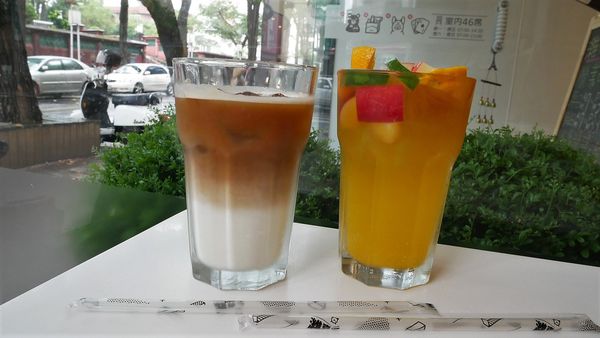 【台南市-中西區】高CP值的平底鍋端上桌啦！『濰克早午餐-五妃店』插旗臺南大學美食街，份量大內容多~揪揪同學吃早午餐的好去處^Q^~