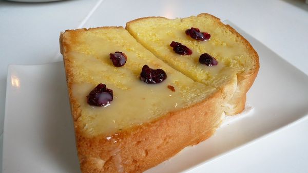 【台南市-中西區】高CP值的平底鍋端上桌啦！『濰克早午餐-五妃店』插旗臺南大學美食街，份量大內容多~揪揪同學吃早午餐的好去處^Q^~