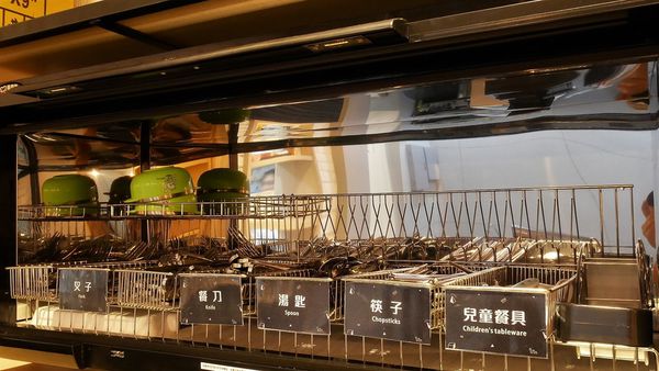 【台南市-中西區】高CP值的平底鍋端上桌啦！『濰克早午餐-五妃店』插旗臺南大學美食街，份量大內容多~揪揪同學吃早午餐的好去處^Q^~