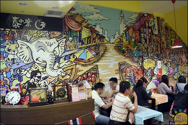 泰小葉泰式風味小食(原：泰小葉泰國米粉湯專賣店)：台中北屯超人氣平價泰式小吃。泰小葉。銅板價就能吃的心滿意足!@商妮吃喝遊樂