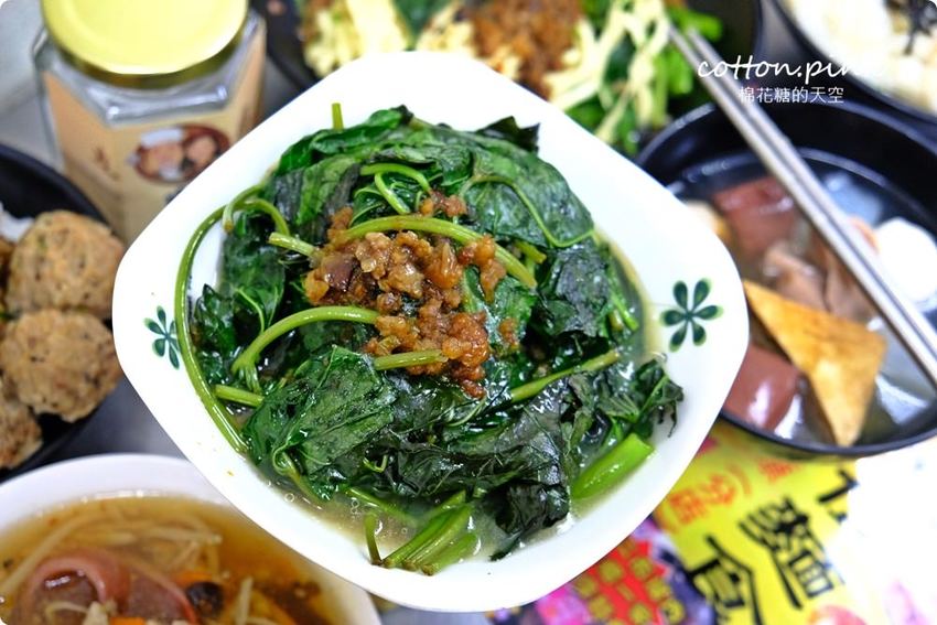 台味海陸全餐這裡吃~還有一麵三吃、菜頭粿四兄弟,傳統好味道就在台中立偉麵食 台味海陸全餐這裡吃~還有一麵三吃、菜頭粿四兄弟,傳統好味道就在台中立偉麵食