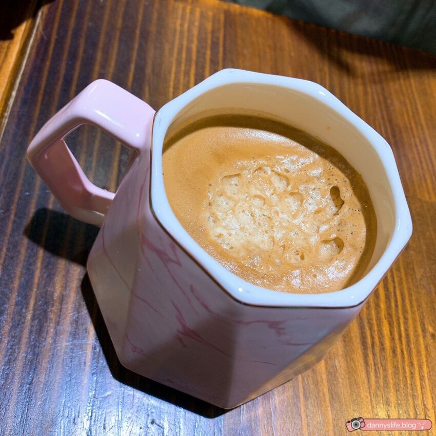 宜蘭最好吃的披薩！結合在地食材，放了三星蔥、金棗、鴨賞和莫札瑞拉起司的義式手工窯烤PIZZA，多種特色口味 丹尼的吃喝玩樂 dannyslife.blog