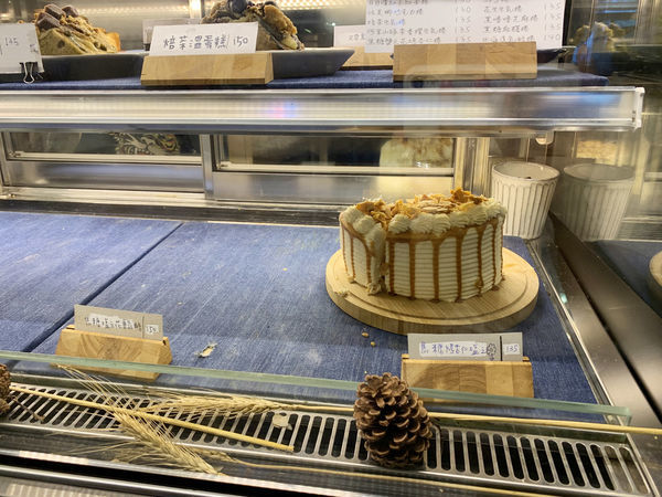 【台北。食】呷滴 Jia Dee_不限時、超多種甜點、蛋糕訂製咖啡廳甜點店|中山區_捷運松江南京站