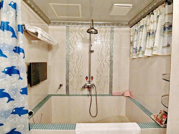 歐洲城堡 Alice City Inn蜜月溫泉日租小套房：【住宿】歐洲城堡 Alice City Inn