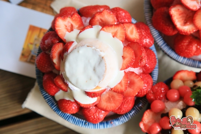 【台南草莓冰】台南草莓冰來了!三款好拍又甜蜜的草莓冰在這,讓你吃完滿嘴幸福味:南泉冰果室 - 熱血玩台南。跳躍新世界
