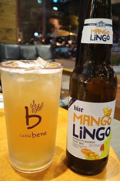 [台南]中西 海安路韓國連鎖咖啡店｜招牌咖啡刨冰好涮嘴｜私心愛藍莓派思脆 Caffe' Bene 咖啡伴 海安藝文門市