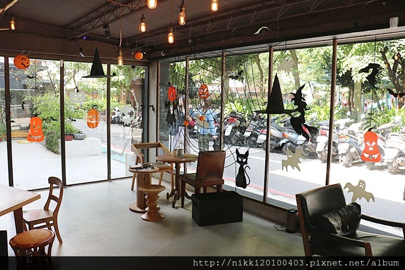 GUMGUM Beer %26; Wings (4).JPG