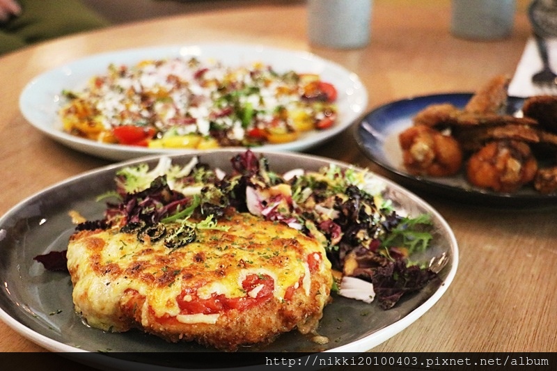 GUMGUM Beer %26; Wings (27).JPG