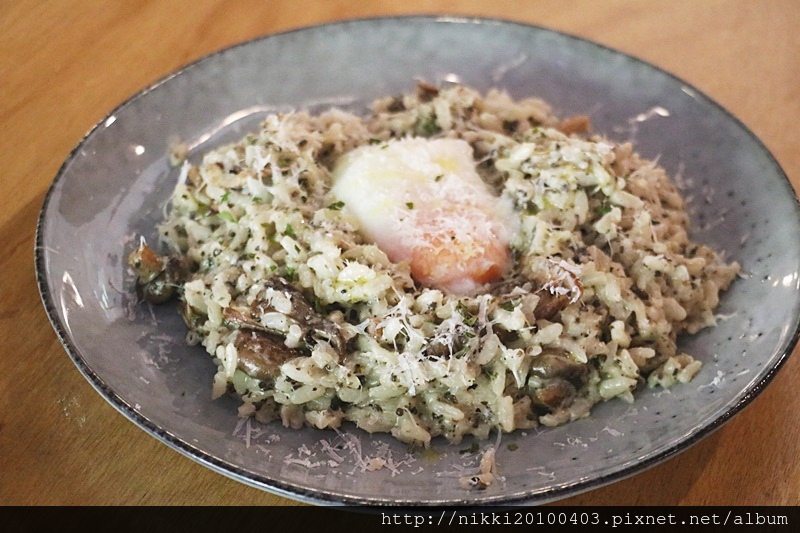 GUMGUM Beer %26; Wings (36).JPG