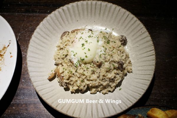1060919-GUMGUM Beer & Wings-26
