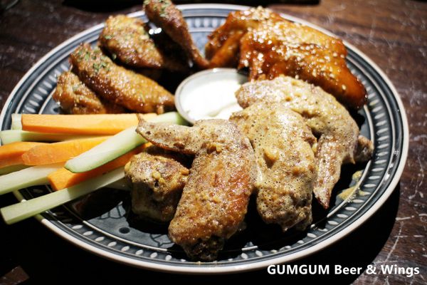 1060919-GUMGUM Beer & Wings-18