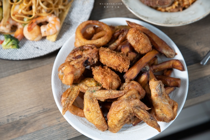 台北外帶美食|GUMGUM外帶外送餐酒館料理輕鬆品嚐,防疫一起加油、從在家吃雞做起,台北信義區外帶外送推薦 @麥仔の攝影手札