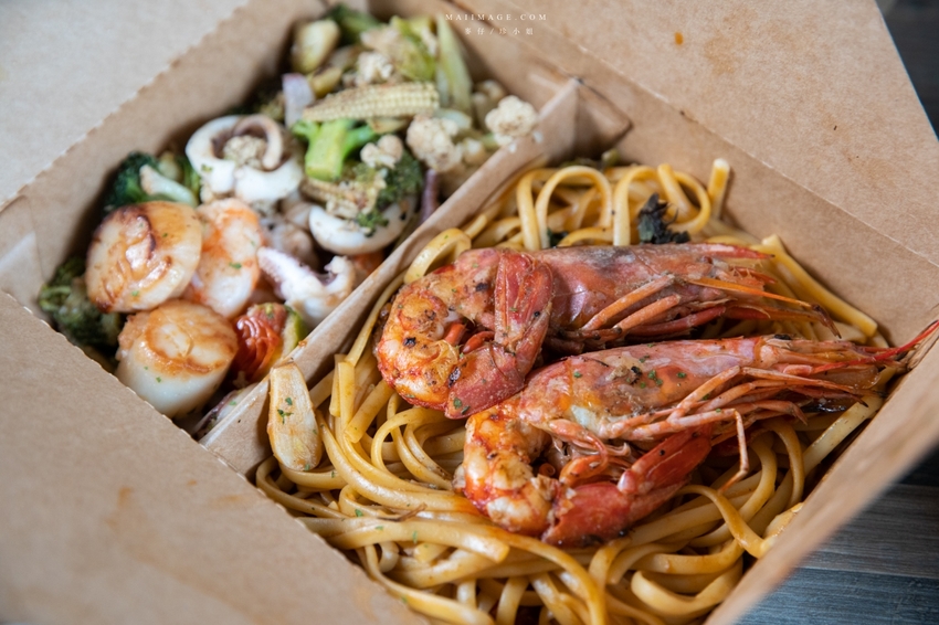 台北外帶美食|GUMGUM外帶外送餐酒館料理輕鬆品嚐,防疫一起加油、從在家吃雞做起,台北信義區外帶外送推薦 @麥仔の攝影手札