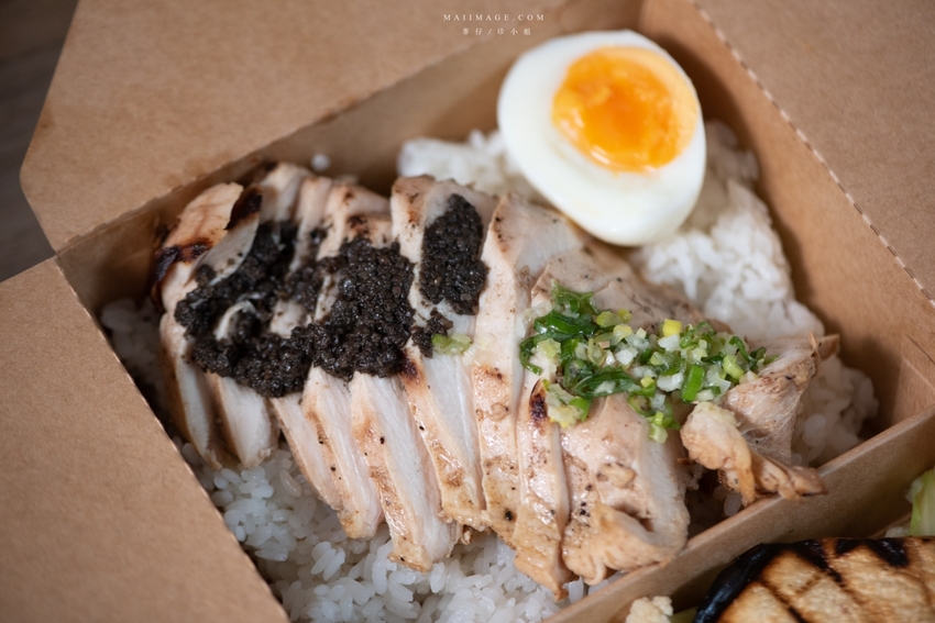 台北外帶美食|GUMGUM外帶外送餐酒館料理輕鬆品嚐,防疫一起加油、從在家吃雞做起,台北信義區外帶外送推薦 @麥仔の攝影手札