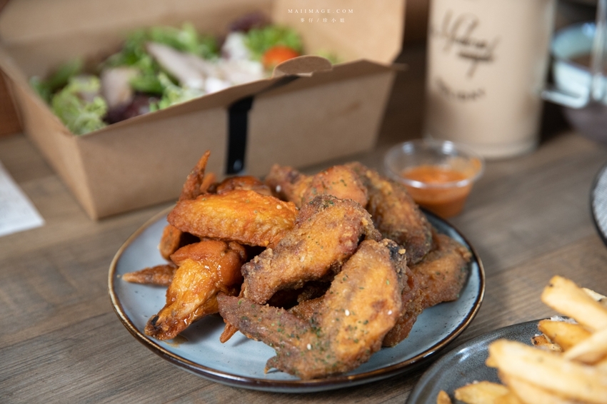 台北外帶美食|GUMGUM外帶外送餐酒館料理輕鬆品嚐,防疫一起加油、從在家吃雞做起,台北信義區外帶外送推薦 @麥仔の攝影手札