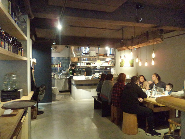 捷運101世貿站 -GUMGUM Beer & Wings餐酒館 包場聚會好去處!!