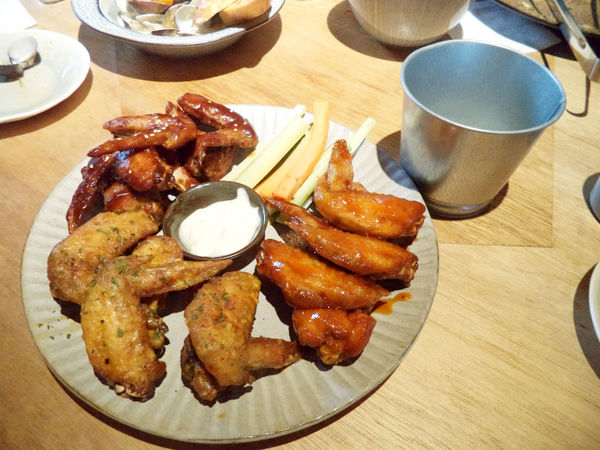 捷運101世貿站 -GUMGUM Beer & Wings餐酒館 包場聚會好去處!!