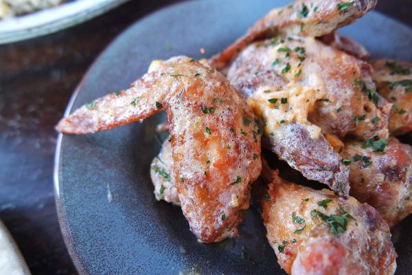 GUMGUM Beer & Wings 餐酒