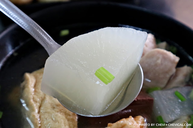 台中北屯│立偉麵食(太原店)＊來自第二市場的一麵三吃超經典。綜合湯品用料澎派毫不手軟