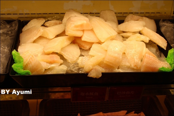 千葉火鍋(永和尊爵館)：［食記］千葉火鍋 / 永和尊爵館～海鮮、肉品、蔬菜、熟食、甜點、水果、生啤酒通通吃（喝）到飽啦！