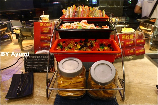 千葉火鍋(永和尊爵館)：［食記］千葉火鍋 / 永和尊爵館～海鮮、肉品、蔬菜、熟食、甜點、水果、生啤酒通通吃（喝）到飽啦！