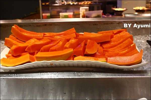 千葉火鍋(永和尊爵館)：［食記］千葉火鍋 / 永和尊爵館～海鮮、肉品、蔬菜、熟食、甜點、水果、生啤酒通通吃（喝）到飽啦！