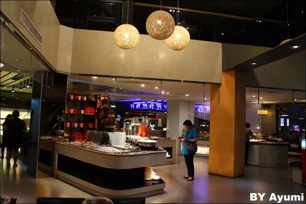 千葉火鍋(永和尊爵館)：［食記］千葉火鍋 / 永和尊爵館～海鮮、肉品、蔬菜、熟食、甜點、水果、生啤酒通通吃（喝）到飽啦！